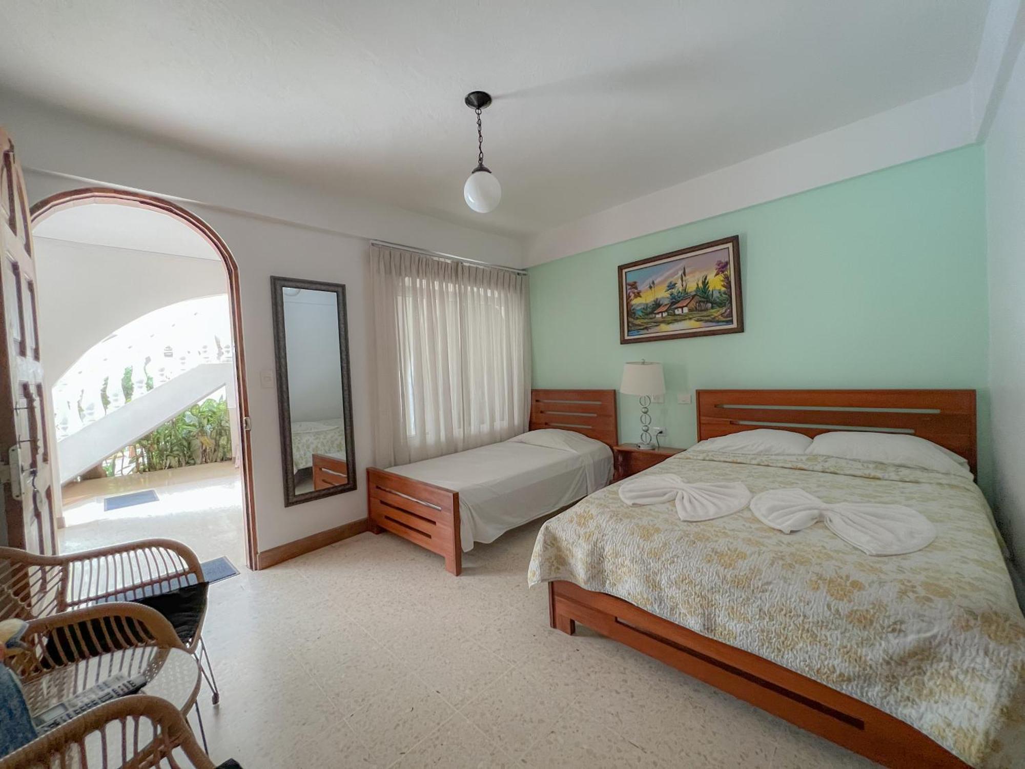Hotel Mar Rey Tamarindo Exterior photo
