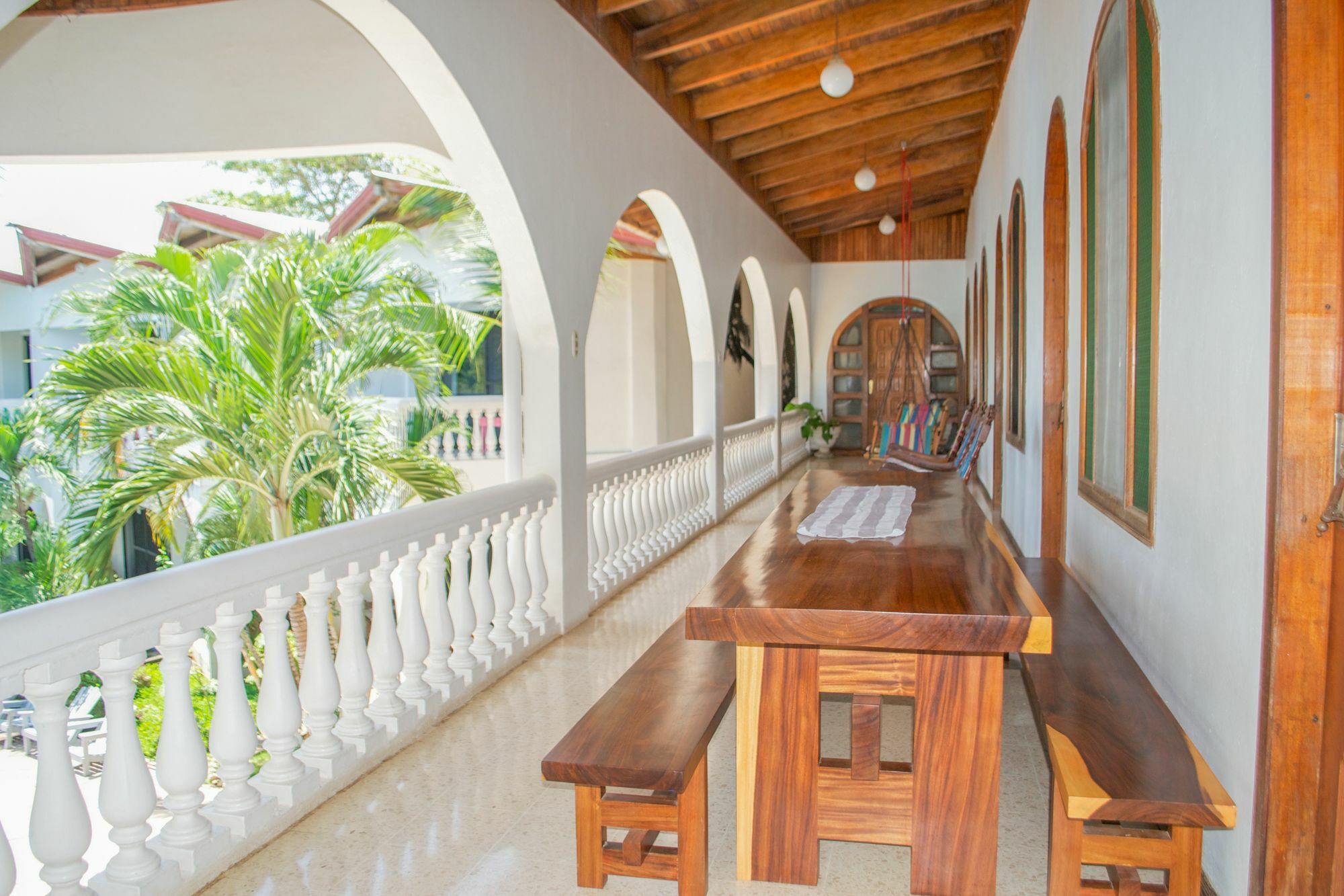 Hotel Mar Rey Tamarindo Exterior photo